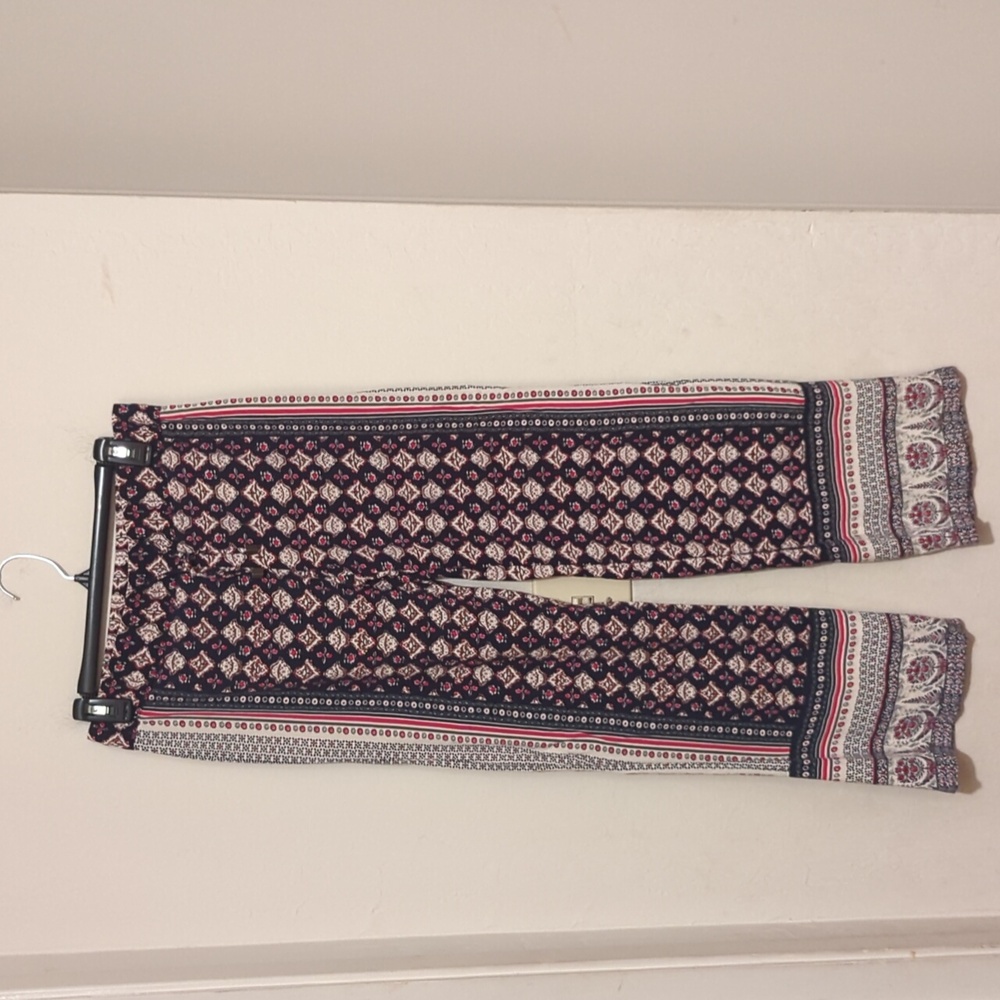 Lucy & Laurel boho floral pants size small